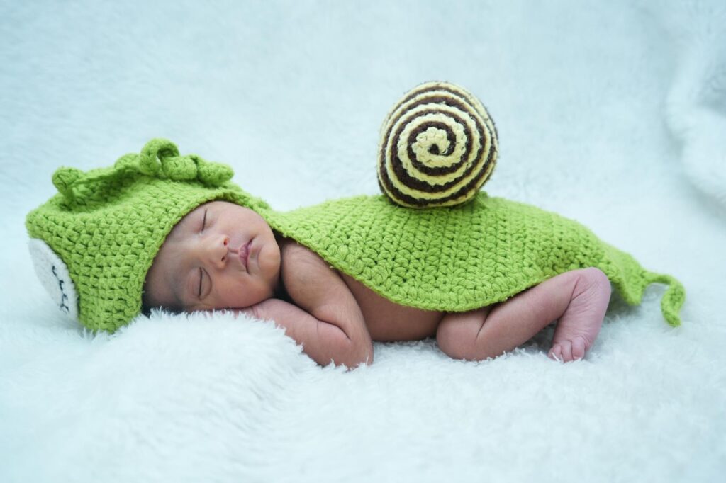 baby gastroschisis medical illustration