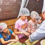 kids doing science experiment