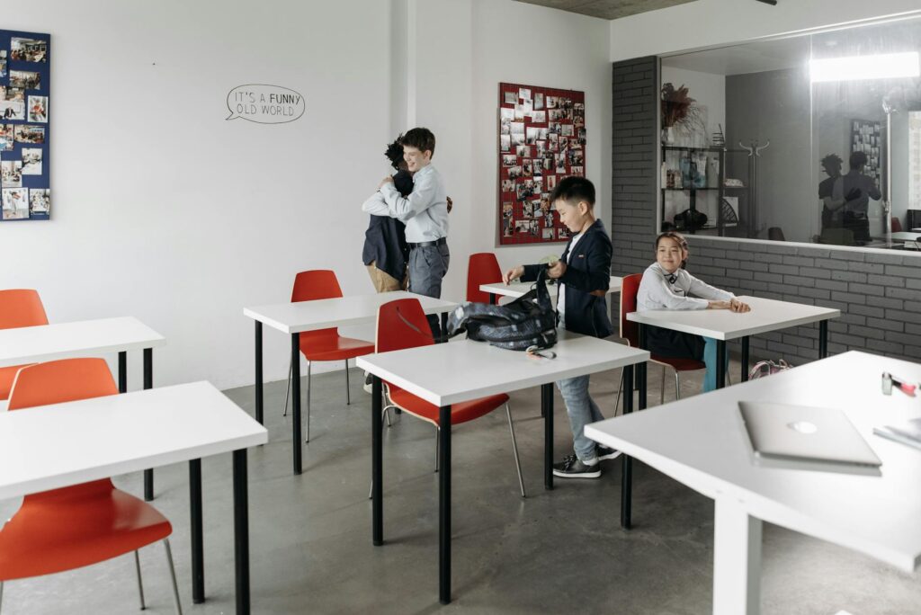 modern classroom 30x layout
